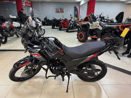 2025 Loncin MS250, красный, 179900 рублей, вид 2