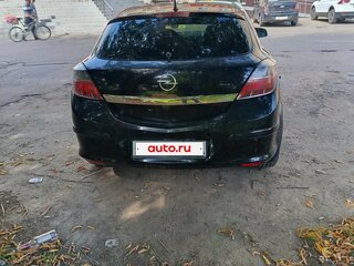 2007 Opel Astra GTC H Рестайлинг, чёрный, 290000 рублей, вид 4