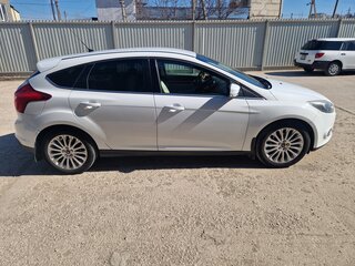 2014 Ford Focus III, белый, 1050000 рублей, вид 4