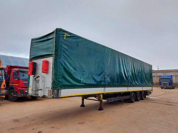 2015 Schmitz Cargobull SPR, зелёный