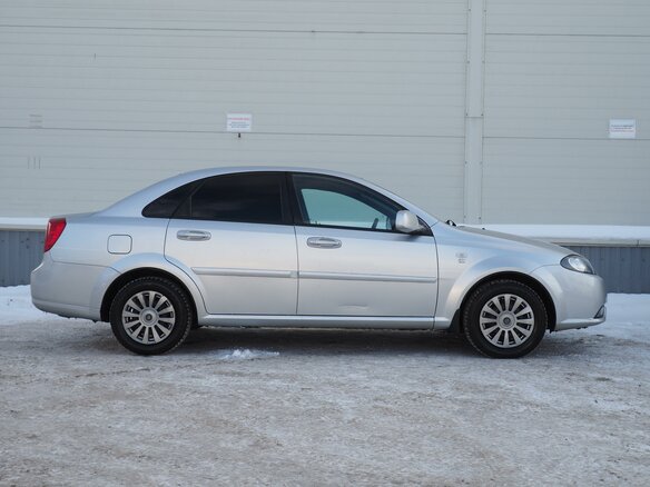 2015 Daewoo Gentra II, серебристый - вид 5