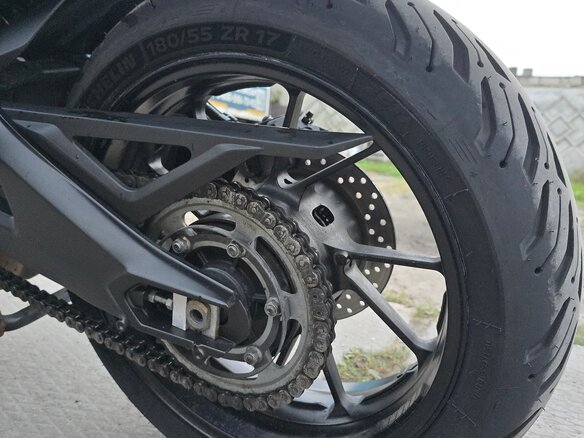 2020 Yamaha MT-09 Tracer (FJ-09), серый, 980000 рублей - вид 6