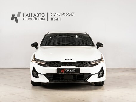 2021 Kia K5 III, белый, 2290000 рублей, вид 2
