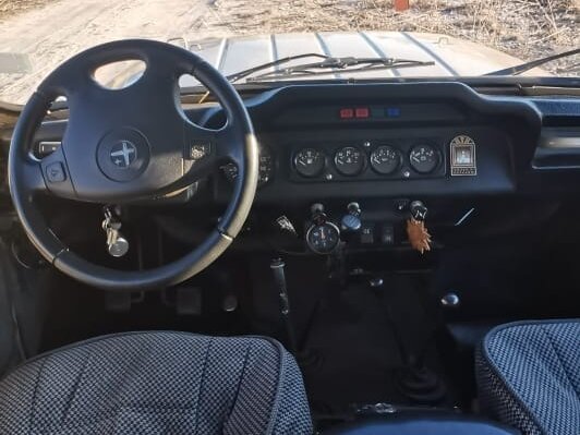 1998 УАЗ 31512, бежевый, 260000 рублей - вид 18