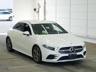 2019 Mercedes-Benz A-Класс 180 IV (W177), белый, 1698000 рублей, вид 1
