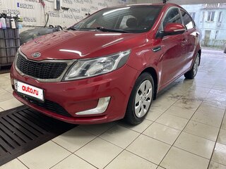 2012 Kia Rio 5-speed III, красный, 650000 рублей, вид 1