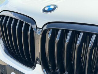 2021 BMW X5 40i IV (G05/G18), белый, 6295000 рублей, вид 2