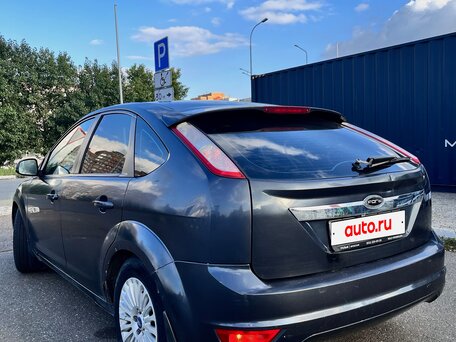 2008 Ford Focus II Рестайлинг, серый, 385000 рублей, вид 4