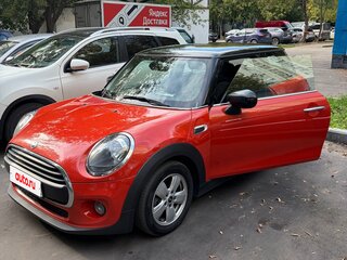 2020 Mini Hatch Cooper III (F55/F56) Рестайлинг, оранжевый, 1800000 рублей, вид 1