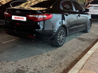 2012 Kia Rio III, чёрный, 450000 рублей, вид 5