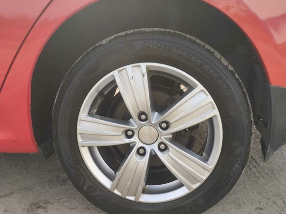 2008 Toyota Corolla AMT X (E140, E150), красный, 695000 рублей - вид 5