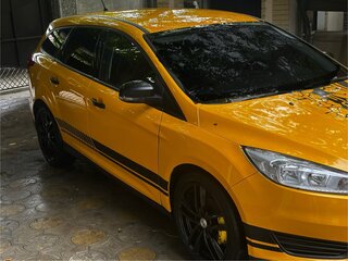 2016 Ford Focus III Рестайлинг, жёлтый, 808000 рублей, вид 4