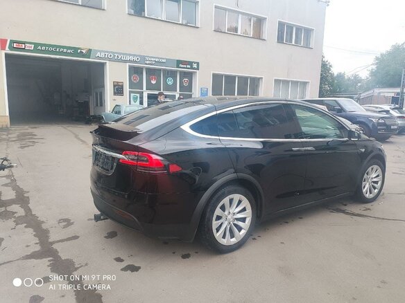 2016 Tesla Model X 90D I, чёрный - вид 1