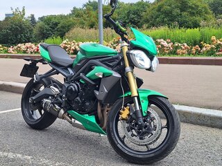 2013 Triumph Street Triple, зелёный, 499000 рублей, вид 4