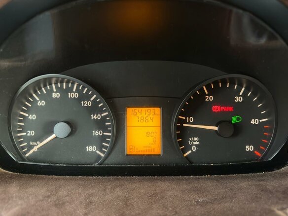 2011 Mercedes-Benz Sprinter, белый, 4300000 рублей - вид 19