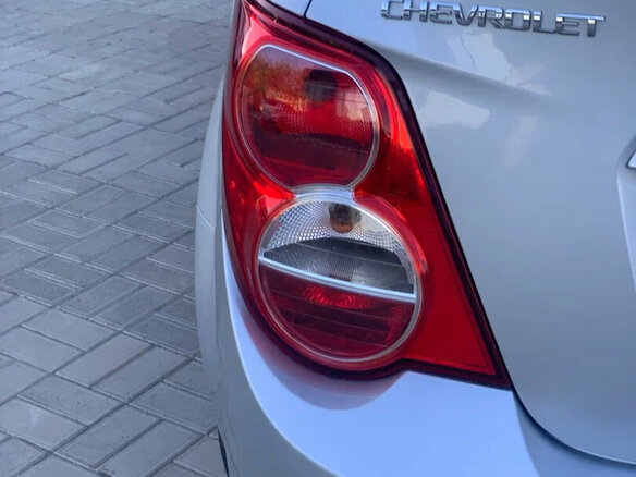 2013 Chevrolet Aveo II, серебристый - вид 9