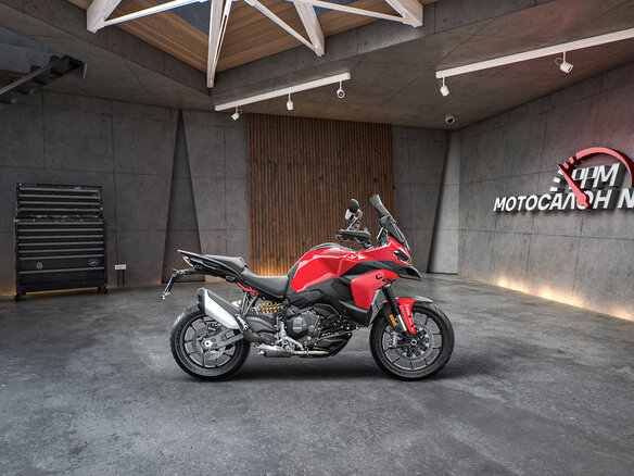 2025 Ducati Multistrada V2, красный, 2100000 рублей - вид 2