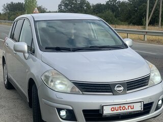 2008 Nissan Tiida I, серебристый, 700000 рублей, вид 2