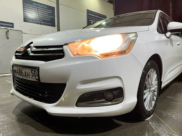 2013 Citroen C4 II, белый, 600000 рублей - вид 12