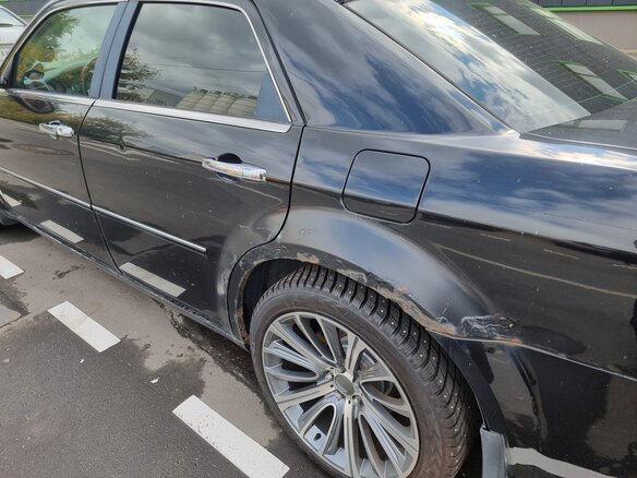 2006 Chrysler 300C I, чёрный, 1500000 рублей - вид 7