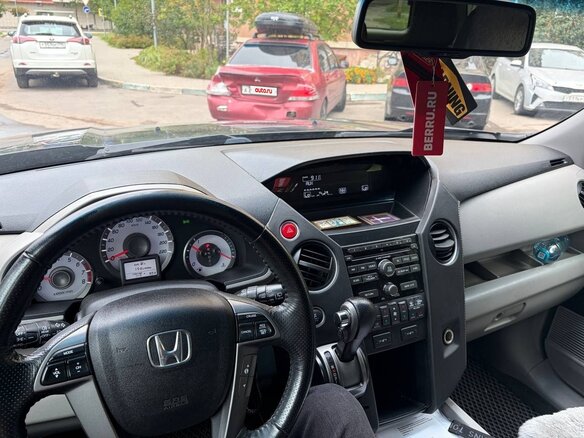2012 Honda Pilot II Рестайлинг, чёрный - вид 4