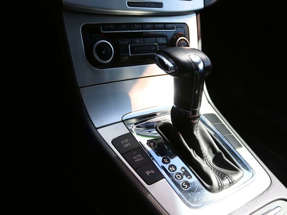 2010 Volkswagen Passat B6, чёрный - вид 14