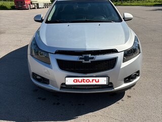 2012 Chevrolet Cruze I, серебристый, 670000 рублей, вид 1
