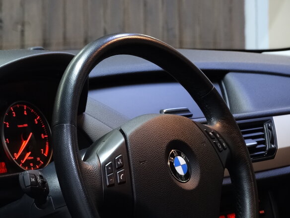 2014 BMW X1 20i I (E84) Рестайлинг, чёрный - вид 19