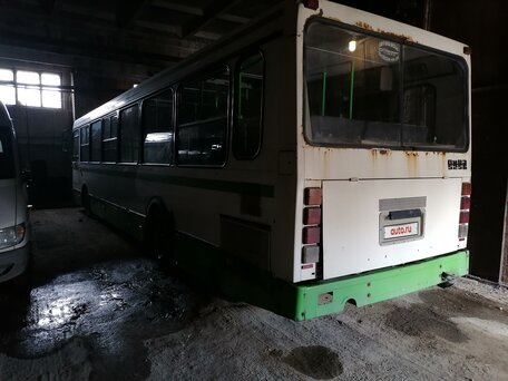 2006 ЛиАЗ 5256, белый, 250000 рублей, вид 4