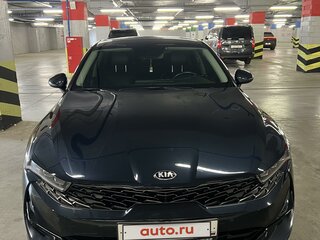 2021 Kia K5 III, синий, 2390000 рублей, вид 1