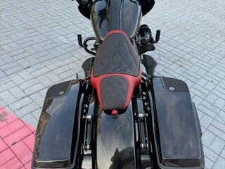 2018 Harley-Davidson CVO Road Glide, чёрный, 3600000 рублей, вид 5