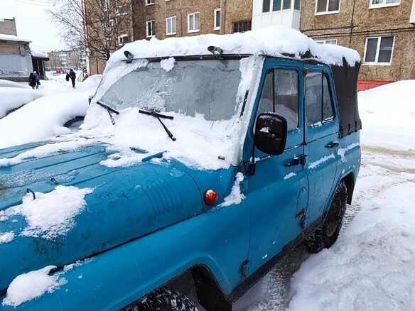 1997 УАЗ 31512, голубой, 220000 рублей - вид 2