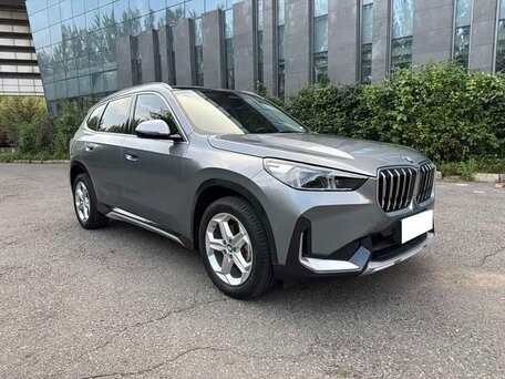 2023 BMW X1 Long 20Li sDrive III (U11/U12), серый, 3080000 рублей, вид 3