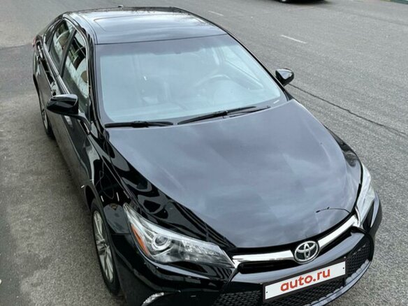 2017 Toyota Camry VII (XV50) Рестайлинг 2, чёрный, 2850000 рублей - вид 2