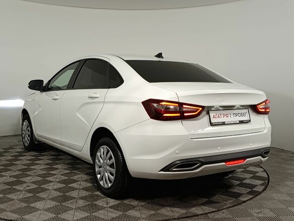 2023 Lada (ВАЗ) Vesta I Рестайлинг (NG), белый - вид 4