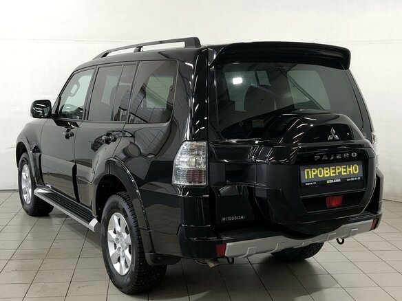 2017 Mitsubishi Pajero IV Рестайлинг 2, чёрный - вид 10