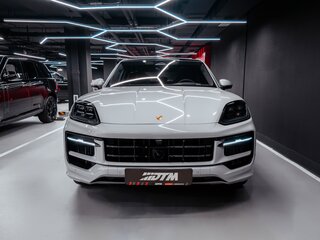 2026 Porsche Cayenne GTS Coupé III Рестайлинг, серый, 25400000 рублей, вид 3