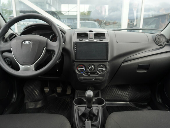 2024 Lada (ВАЗ) Granta I Рестайлинг, белый, 750000 рублей - вид 11