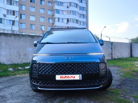2021 Hyundai Staria I, серый, 4650000 рублей, вид 2