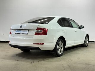 2013 Skoda Octavia III (A7), белый, 925000 рублей, вид 5