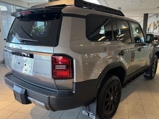 2024 Toyota Land Cruiser Prado 250 Series, серый, 14179102 рублей, вид 2