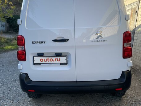 2021 Peugeot Expert, белый, 4000000 рублей, вид 2