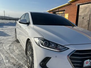 2017 Hyundai Elantra VI (AD), белый, 1289000 рублей, вид 4