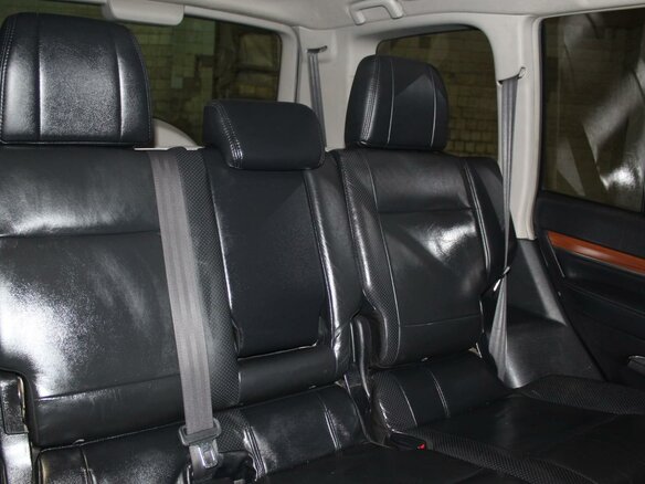 2008 Mitsubishi Pajero IV, серебристый - вид 6