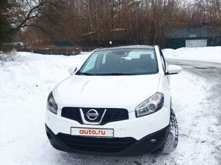 2010 Nissan Qashqai I Рестайлинг, белый, 1310000 рублей, вид 2