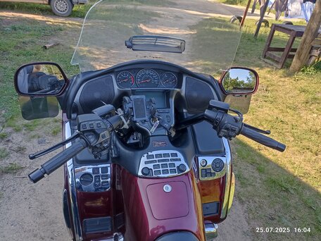 2008 Honda GL 1800 Gold Wing, красный, 850000 рублей, вид 5