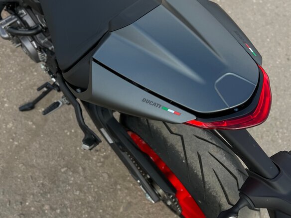 2021 Ducati Monster 937, чёрный, 1599000 рублей - вид 18