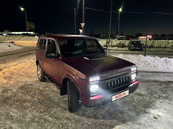 1996 Lada (ВАЗ) 2121 (4x4) I Рестайлинг, красный, 290000 рублей - вид 1