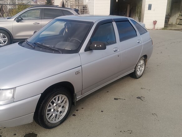 2003 Lada (ВАЗ) 2112, серебристый, 275000 рублей - вид 1