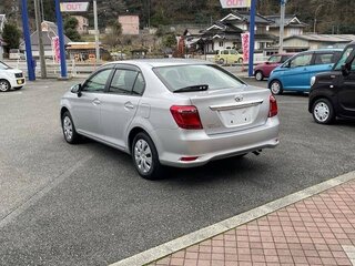 2018 Toyota Corolla Axio XI (E160, E170) Рестайлинг 2, серебристый, 1190000 рублей, вид 5